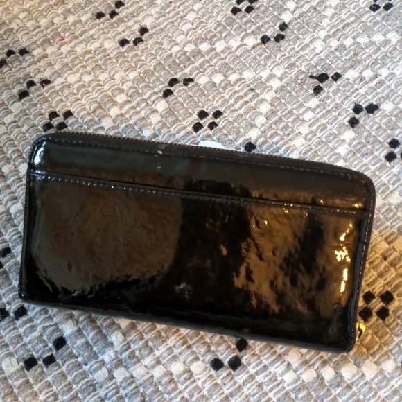 Kate Spade Wallet - Picture 2 of 3